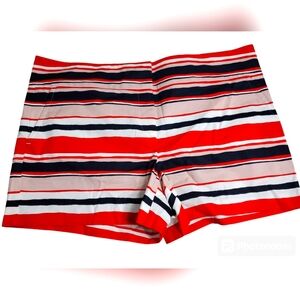 ANN TAYLOR SIGNATURE 4 1/2" INSEAM STRIPE SHORTS